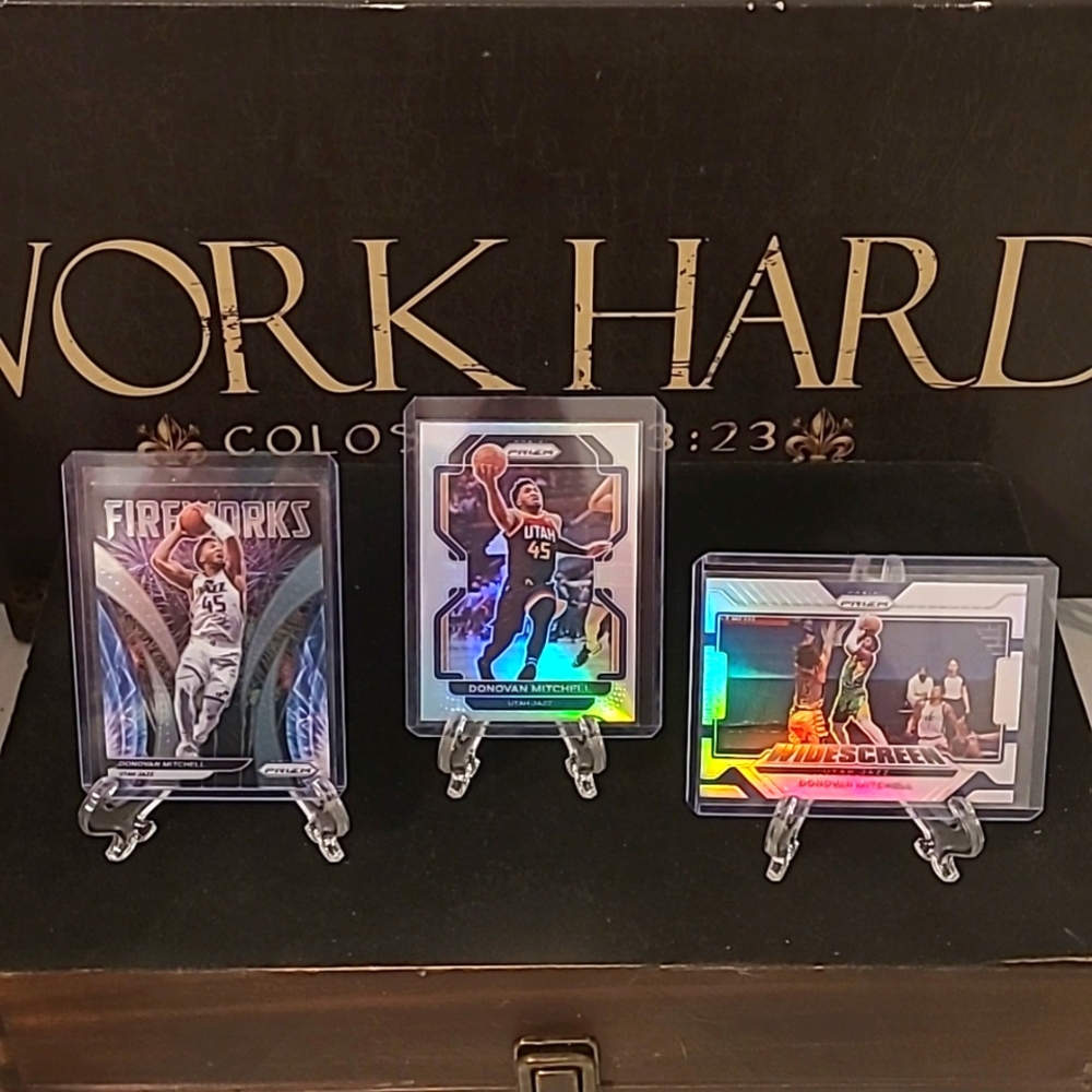 NBA Prizm Donovan Mitchell 3 card set